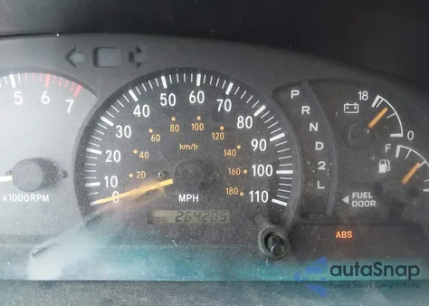 2004 Toyota Tundra Sr5 V8 из США, поврежденный, VIN 5TBRT34184S445827